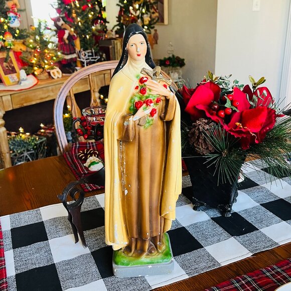 Antique Chalkware Saint Theresa of Lisieux Little flower of Jesus - Picture 7 of 17